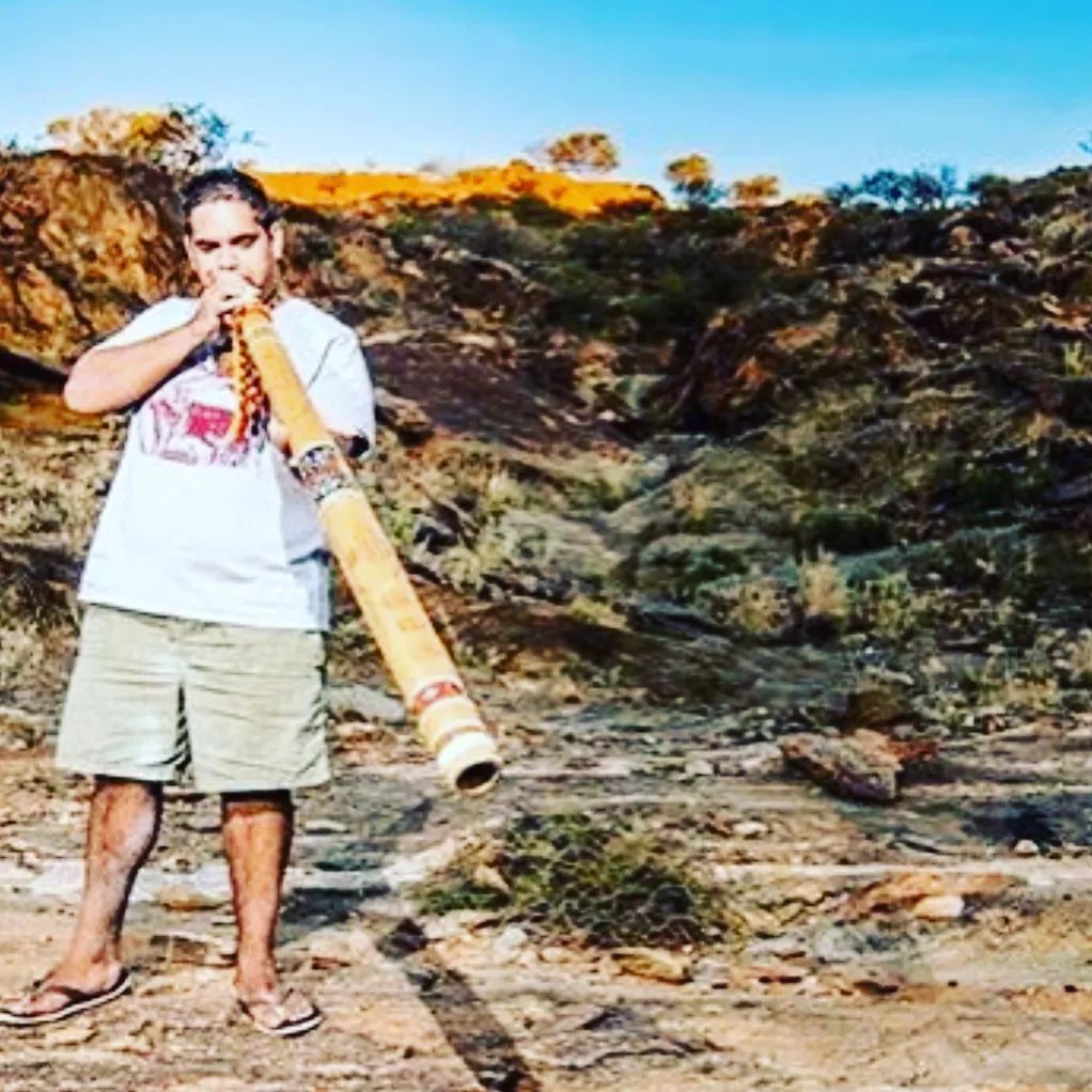Mulundjii Carvings – Anthony Hayward