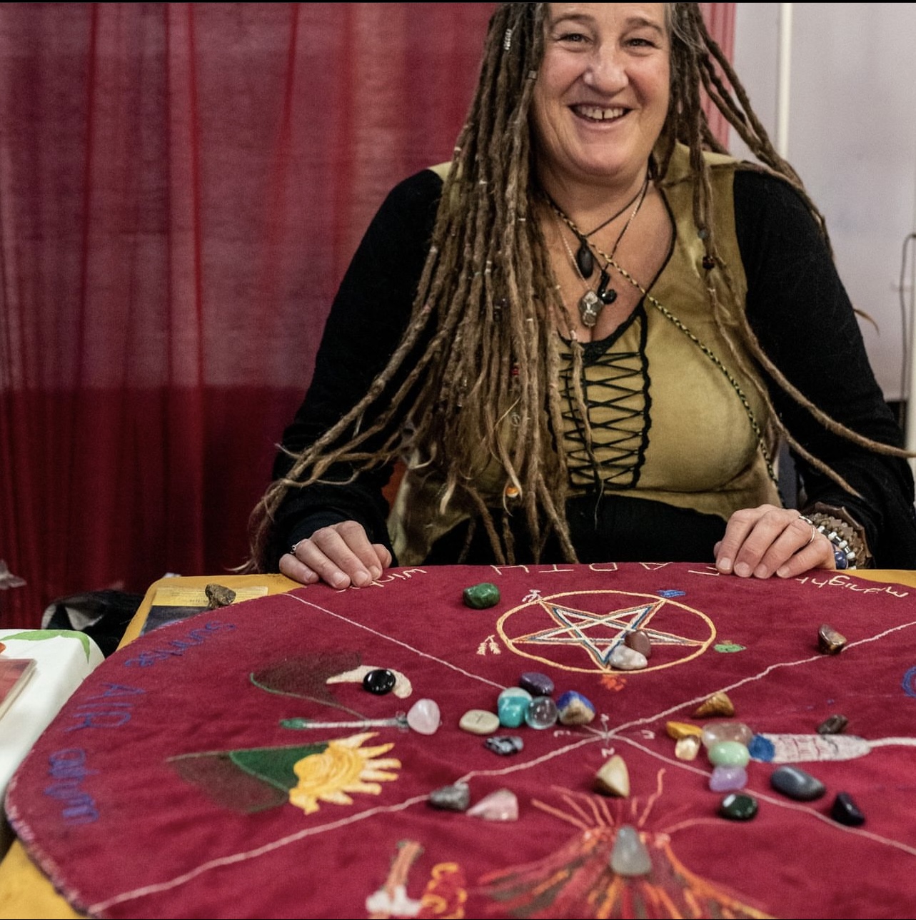 Geomancing the Stone – Lisa Drury